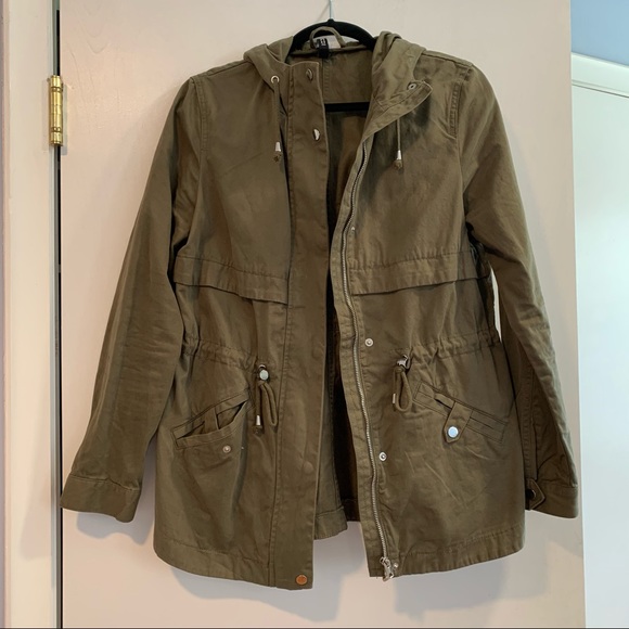 H&M Jackets & Blazers - H&M Divided Khaki Green Hooded Utility Jacket